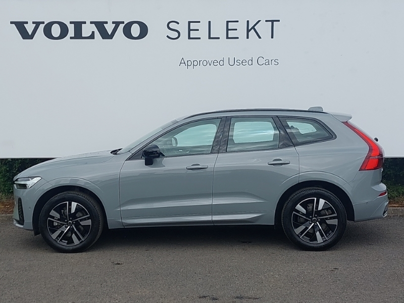 Volvo XC60 2.0 B5p Plus Dark Awd Geartronic SO25KDJ Grey #4