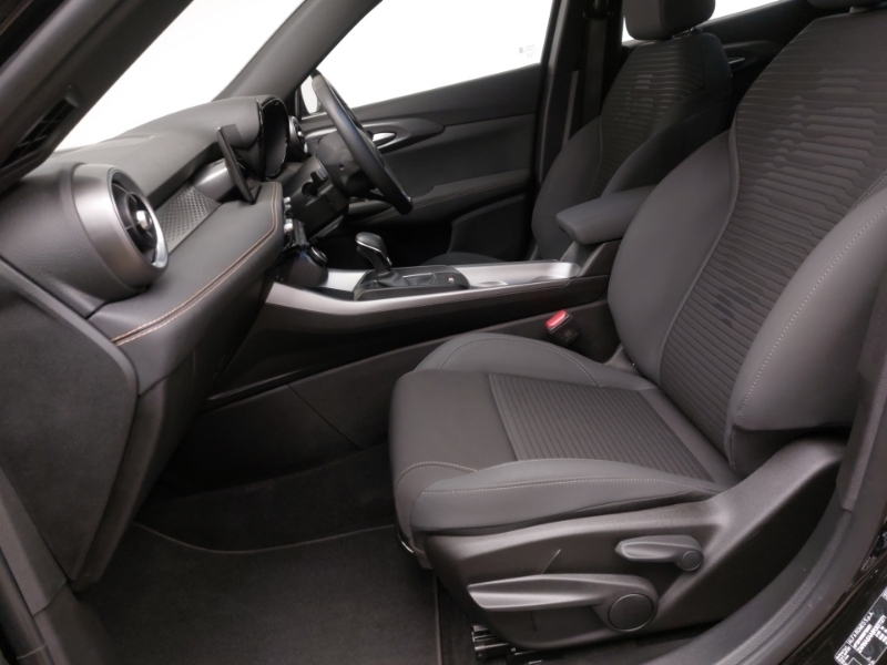 Alfa Romeo Tonale 1.5 Mhev Sprint SE24KFO Black #5
