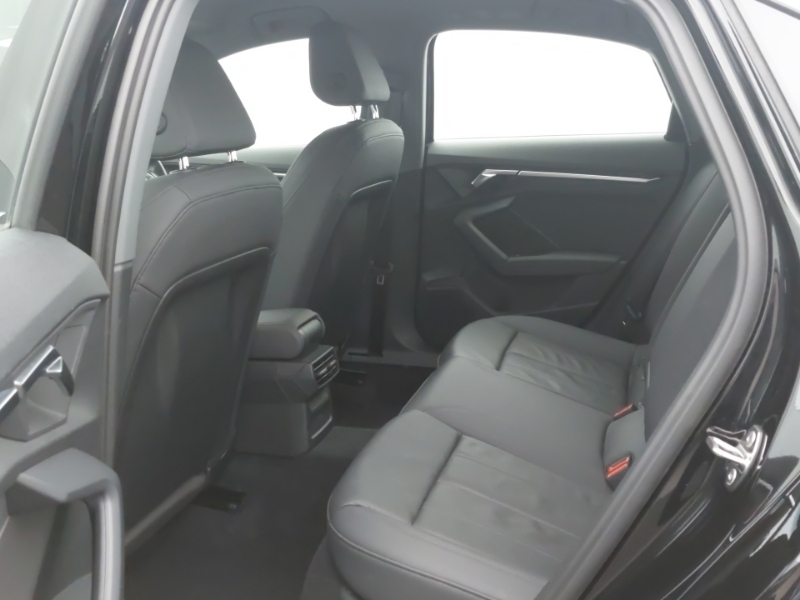 Audi A3 30 Tfsi Sport LX21UVM Black #6