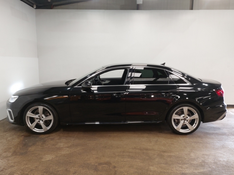 Audi A4 35 Tfsi S Line S Tronic RJ24AAU Black #4