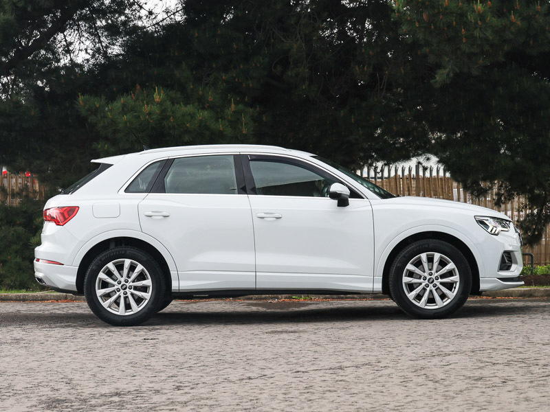 Audi Q3 35 Tdi Quattro Sport S Tronic NU21WLZ White #4