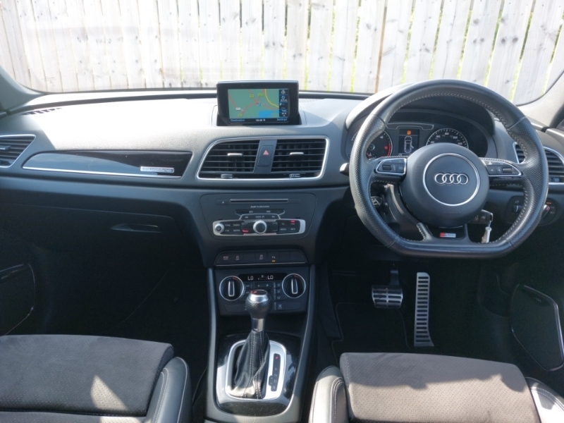 Audi Q3 2.0 Tdi 184 Quattro Black Edition S Tronic WG67KMZ White #3