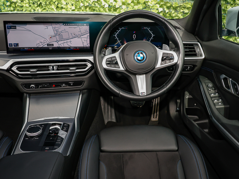 BMW 3 Series 330E M Sport Step YK73BYW Grey #5