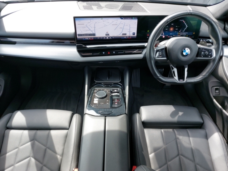 BMW 5 Series 520I M Sport Black #3