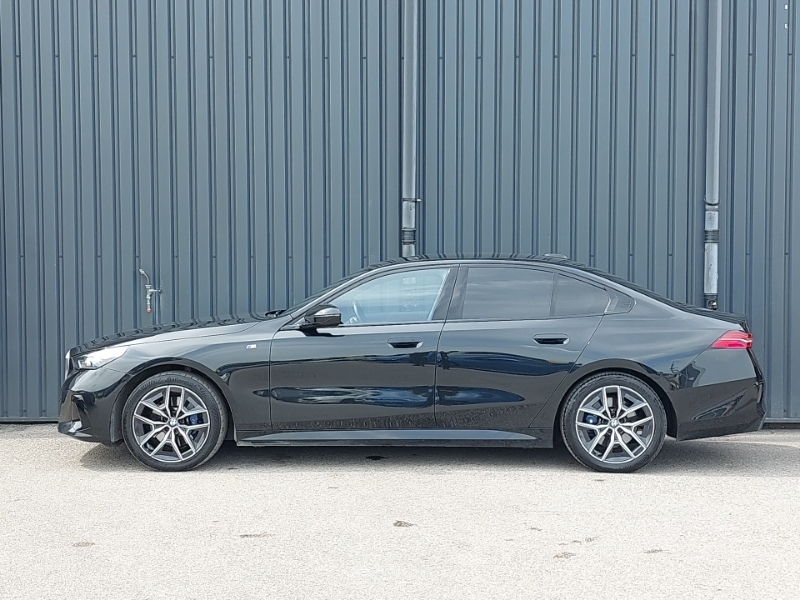 BMW 5 Series 520I M Sport Black #4