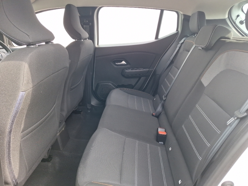 Dacia Sandero Stepway 1.0 Tce Comfort PK22YNL White #6