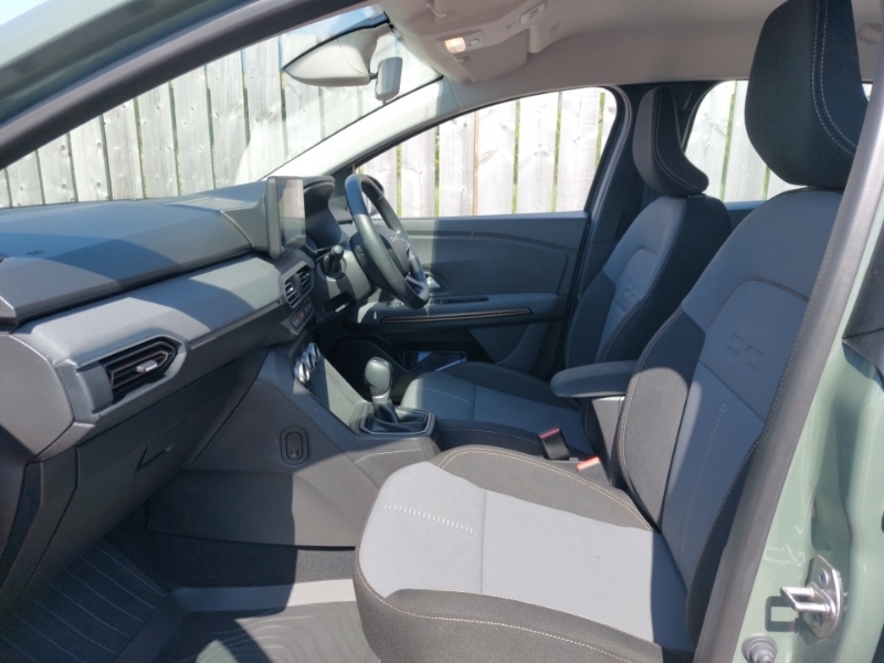 Dacia Sandero Stepway 1.0 Tce Extreme Cvt Green #5