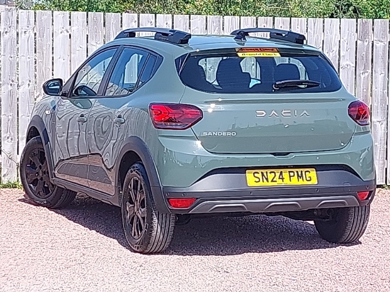 Dacia Sandero Stepway 1.0 Tce Extreme Cvt Green #2