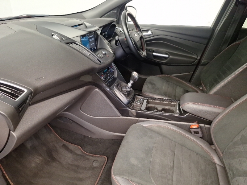 Ford Kuga 1.5 Ecoboost St-line 2Wd PE67MJU Red #5