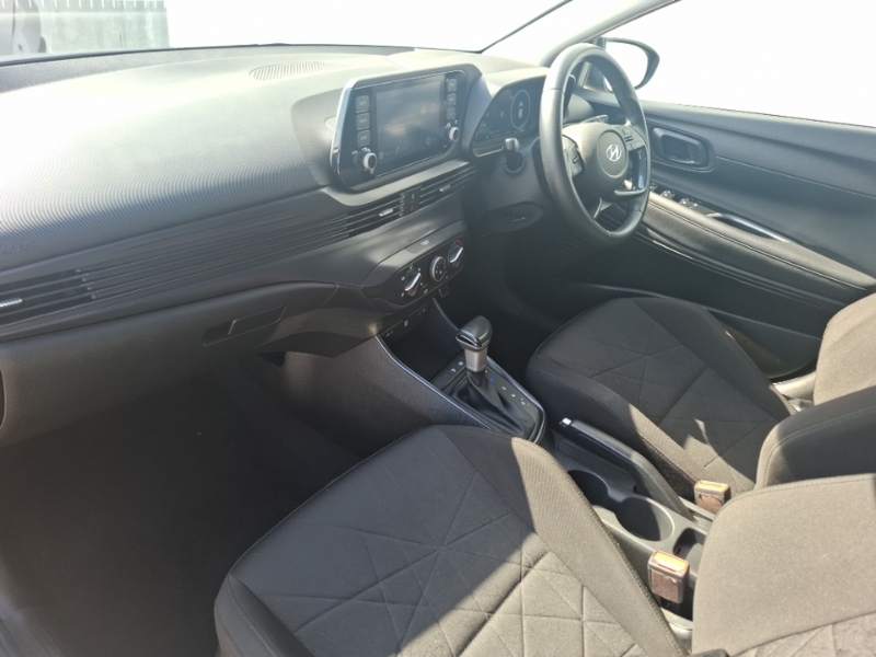 Hyundai Bayon 1.0 Tgdi 48V Mhev Se Connect Dct OV73BZP Grey #5