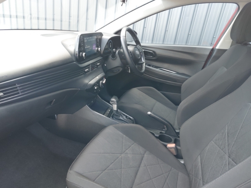 Hyundai Bayon 1.0 Tgdi 48V Mhev Se Connect Dct DY73NFX Red #5