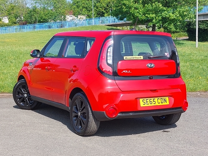 Kia Soul 1.6 Gdi Connect Red #2