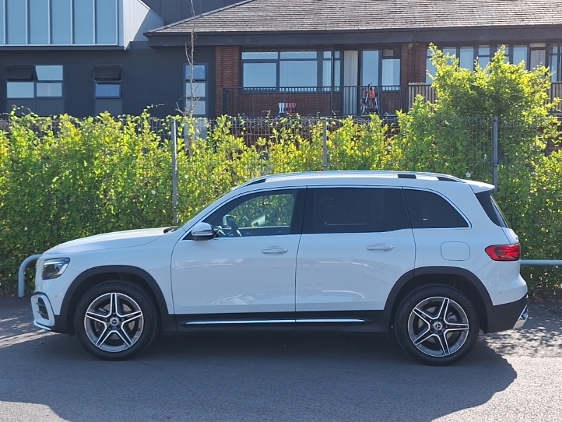 Mercedes-Benz GLB Class Glb 200 Amg Line Executive 7G-tronic White #4