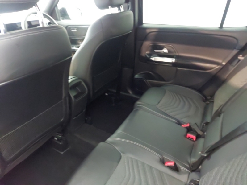 Mercedes-Benz GLB Class Glb 200 Sport Executive 7G-tronic PE25VHZ Black #6