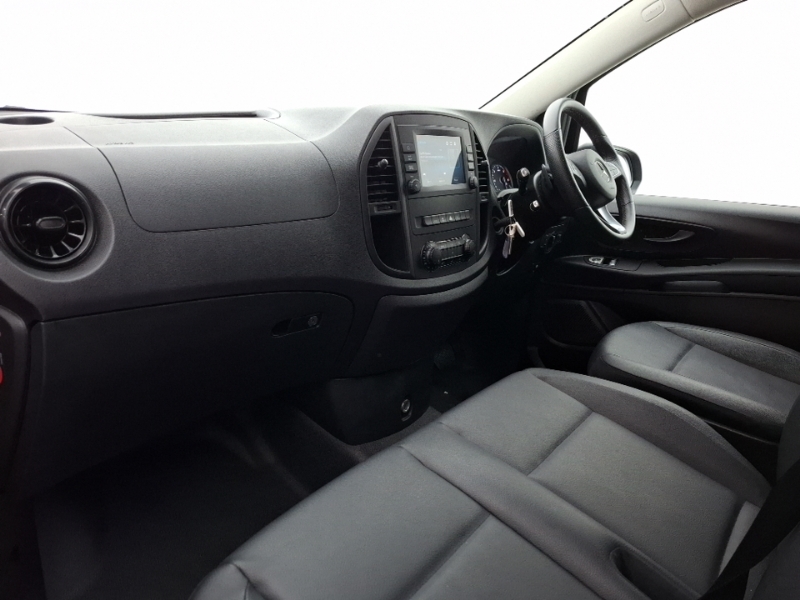 Mercedes-Benz Vito 114 Cdi Pro 9-Seater 9G-tronic KN24YMY Black #5