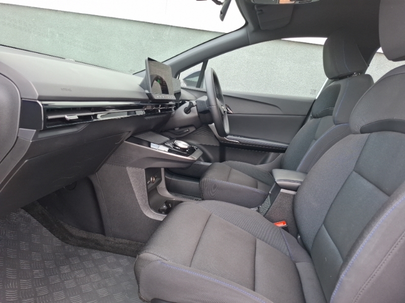 MG MG4 150Kw Se Ev Long Range 64Kwh YF23OWC White #5
