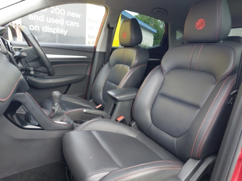 MG ZS 1.5 Vti-tech Exclusive VU73XBM Red #5