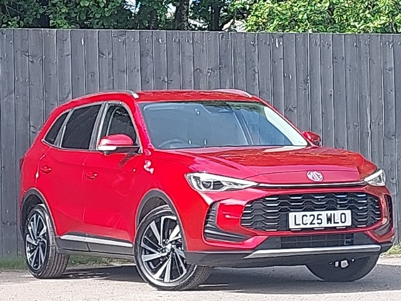 MG ZS 1.5 Hybrid Trophy Red