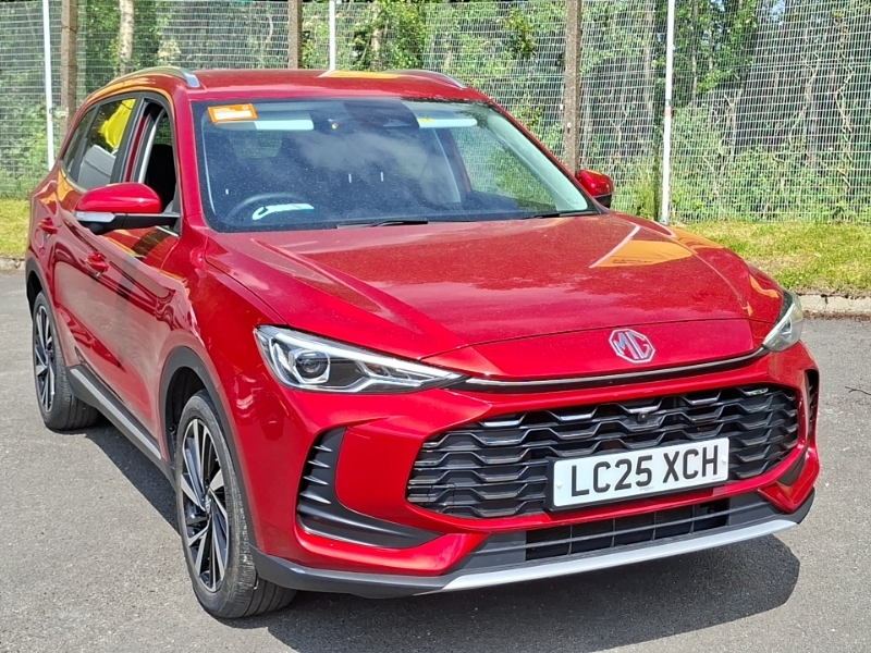 MG ZS 1.5 Hybrid Trophy Red