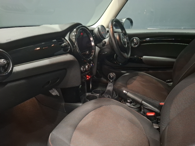 Mini Hatch 1.5 Cooper Classic YF22BLV Blue #5
