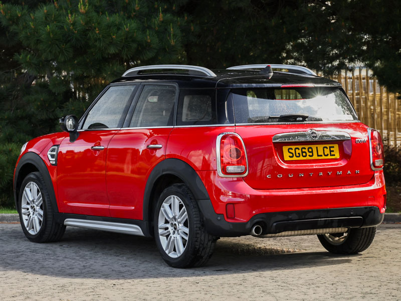 Mini Countryman 1.5 Cooper Exclusive SG69LCE Red #2