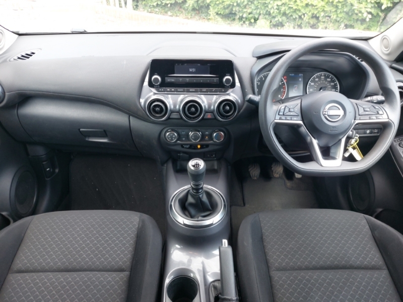 Nissan Juke 1.0 Dig-t 114 Visia ND72YLB White #3