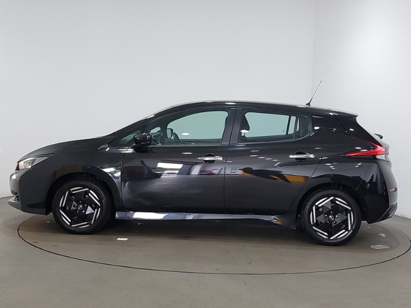 Nissan Leaf 110Kw Acenta 39Kwh YC22WPT Black #4