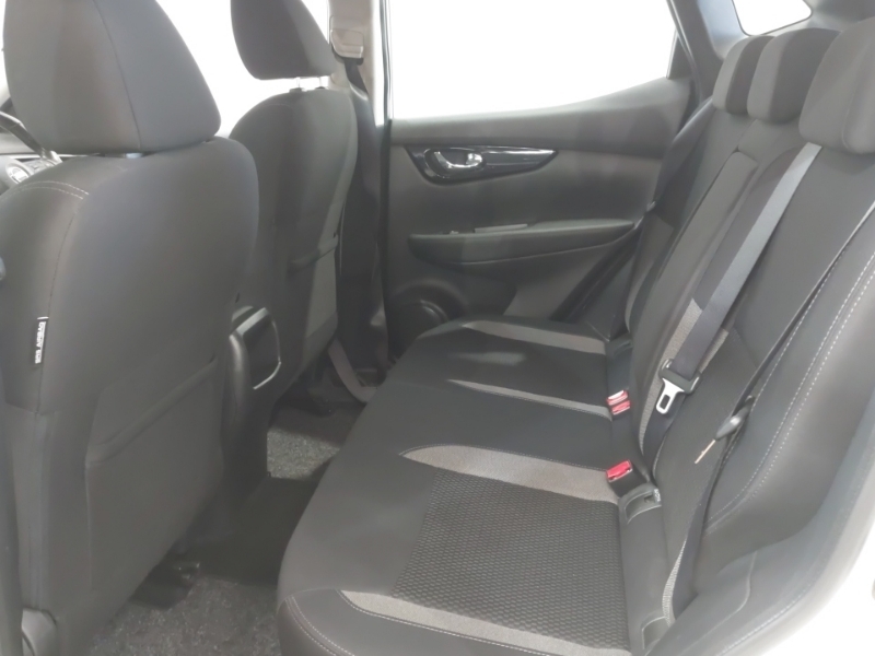 Nissan Qashqai 1.5 Dci 115 Acenta Premium VF19HHK White #6