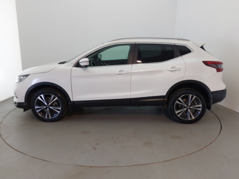 Nissan Qashqai 1.7 Dci N-connecta 4Wd Cvt White #4