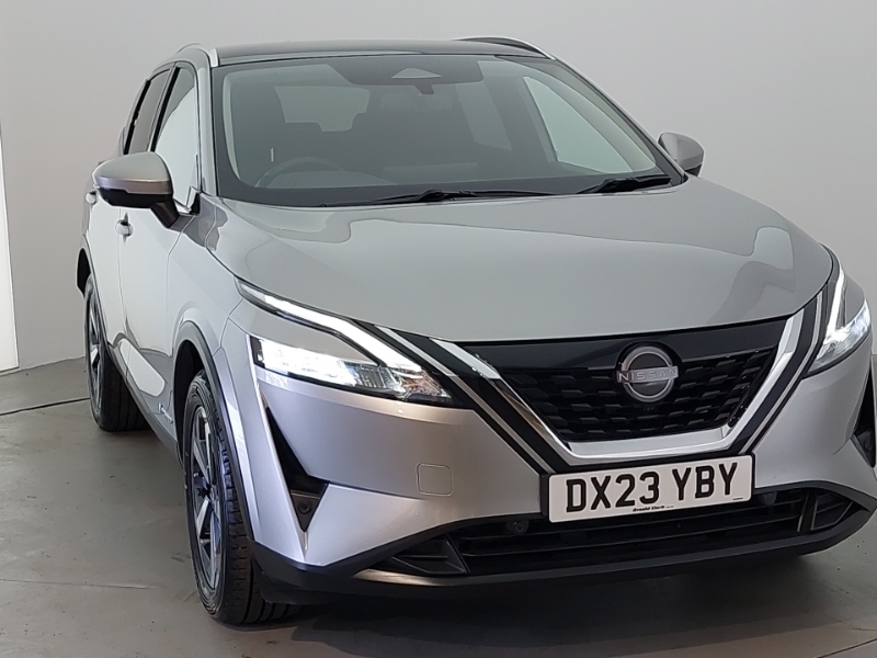 Nissan Qashqai 1.5 E-power N-connecta Glass Roof Silver