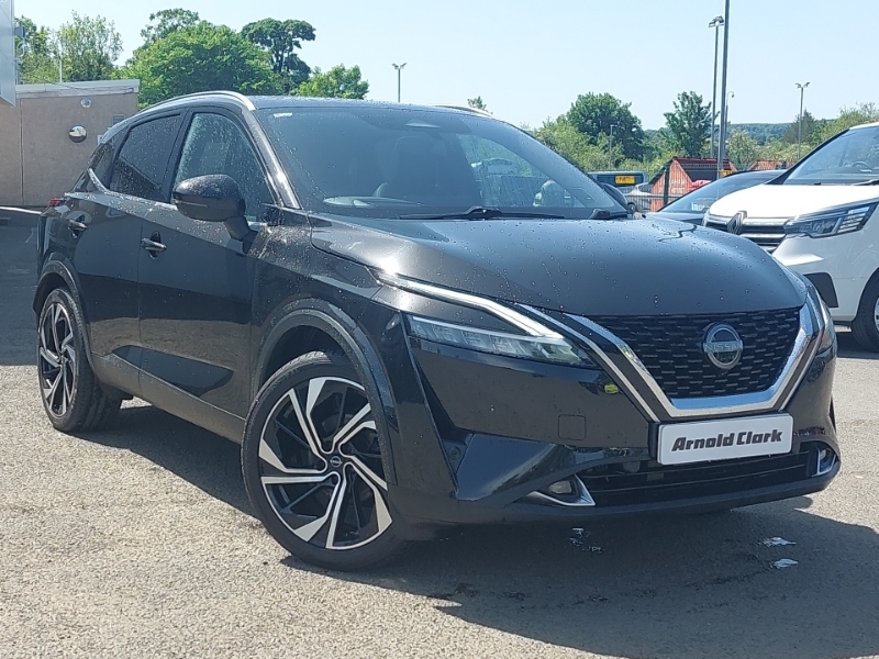 Nissan Qashqai 1.3 Dig-t Mh 158 Tekna Black