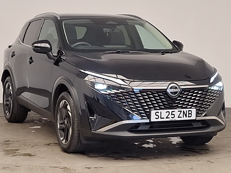 Nissan Qashqai 1.3 Dig-t Mh 158 N-connecta Glass Rf Xtronic Black