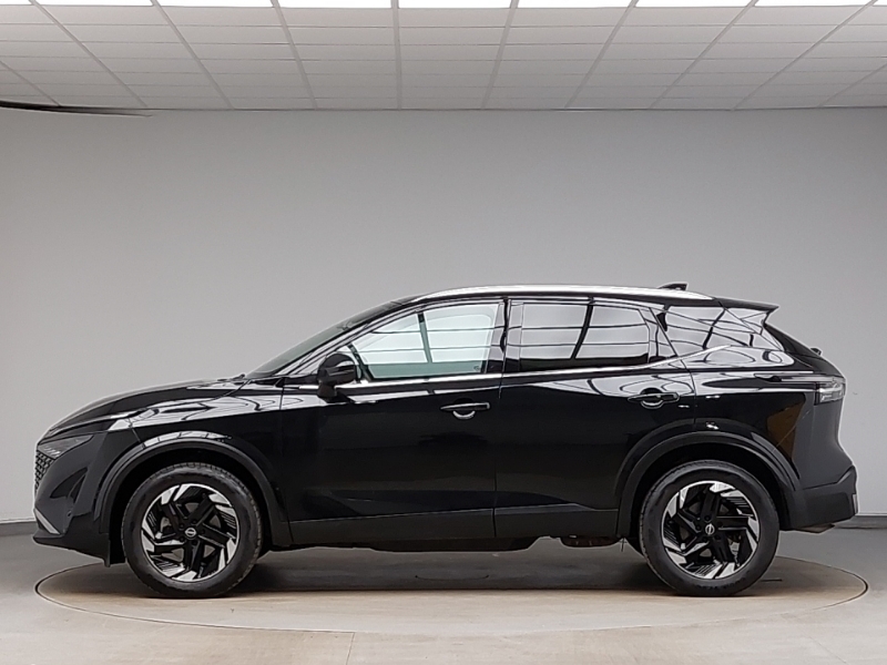 Nissan Qashqai 1.3 Dig-t Mh 158 N-connecta Glass Rf Xtronic SL25ZNC Black #4
