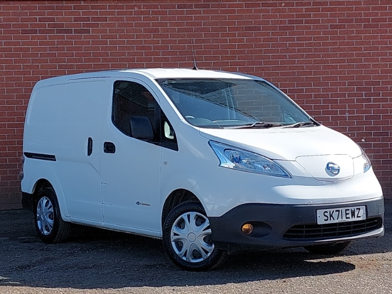 Nissan e-NV200 80Kw Acenta Van 40Kwh White