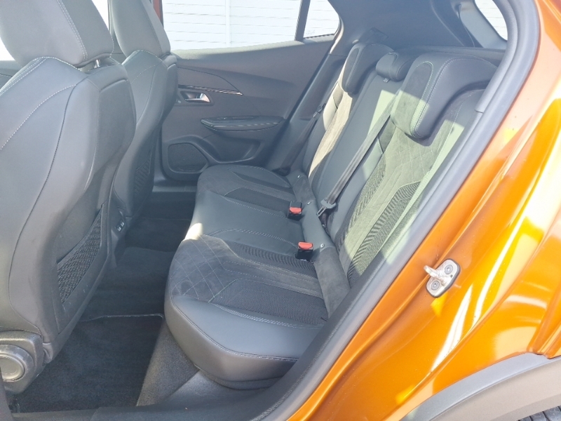 Peugeot 2008 1.2 Puretech 155 Gt Eat8 SG20JXK Orange #6