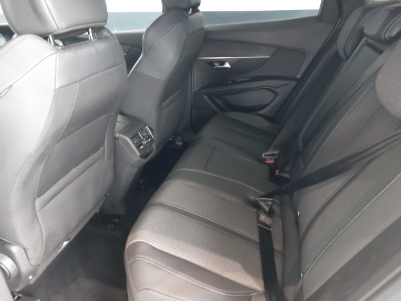 Peugeot 3008 1.6 Hybrid 180 Allure E-eat8 FY74SMU White #6