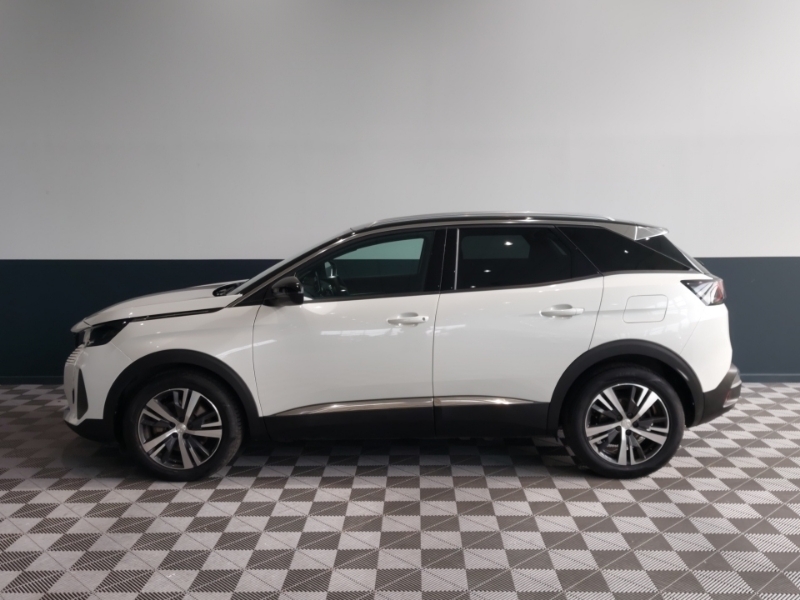 Peugeot 3008 1.6 Hybrid 180 Allure E-eat8 FY74SMU White #4