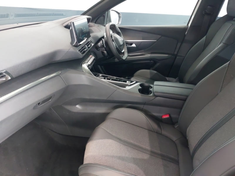 Peugeot 3008 1.6 Hybrid 180 Allure E-eat8 FY74SMU White #5