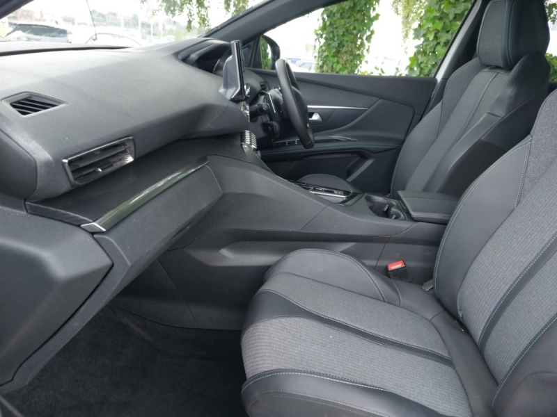 Peugeot 3008 1.2 Puretech Allure Eat8 LL74AJX White #5
