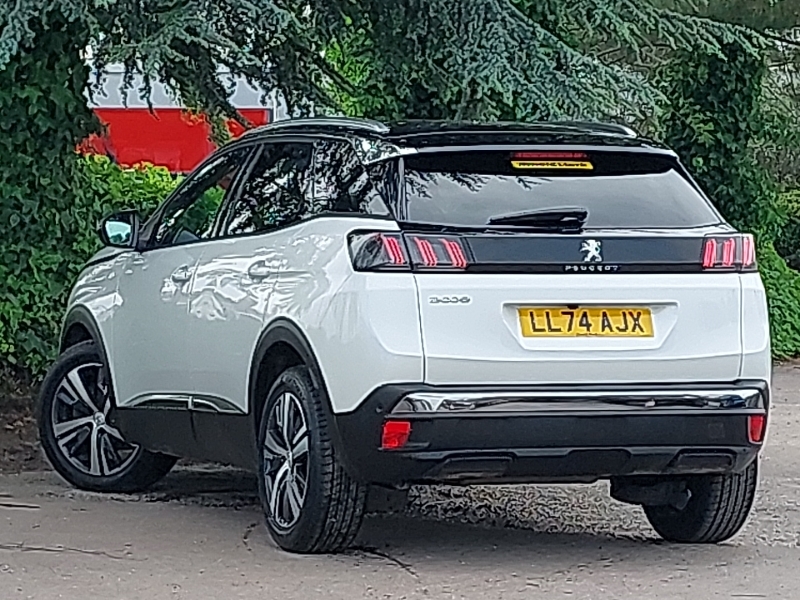 Peugeot 3008 1.2 Puretech Allure Eat8 LL74AJX White #2