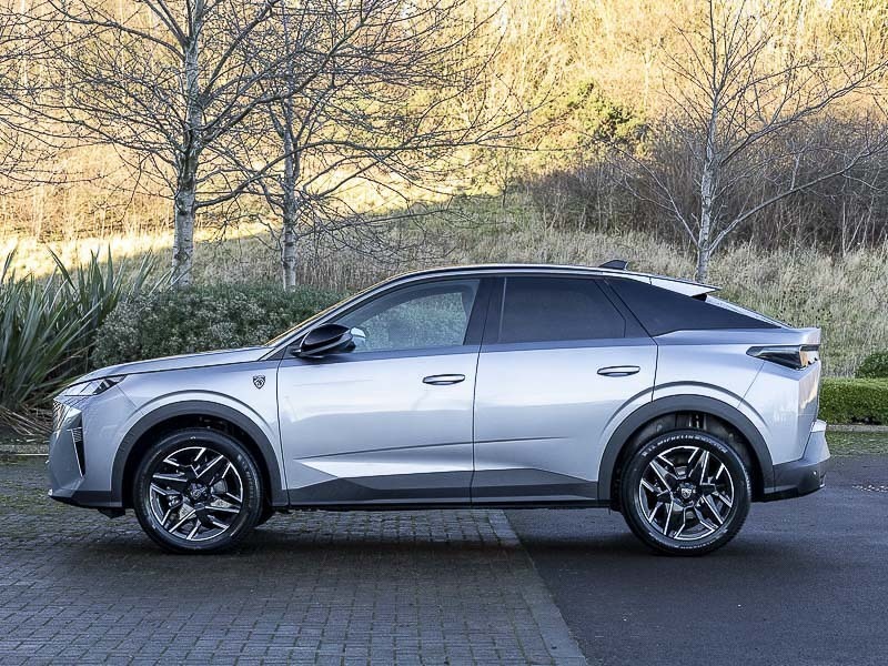 Peugeot 3008 1.2 Hybrid 145 Gt E-dsc6 SB26NKJ Grey #4