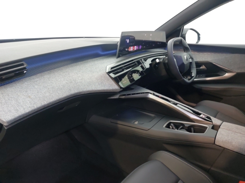 Peugeot 5008 1.2 Hybrid 136 Gt E-dsc6 KM25DZZ Blue #5