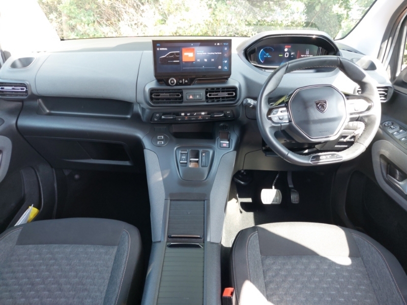 Peugeot e-Rifter 100Kw Gt 52Kwh Grey #3