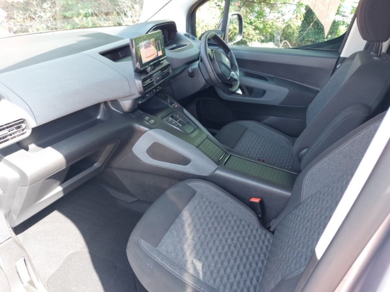 Peugeot e-Rifter 100Kw Gt 52Kwh Grey #5