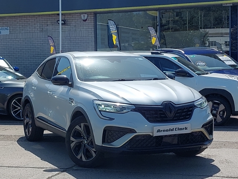 Renault Arkana 1.6 E-tech Full Hybrid 145 Engineered White
