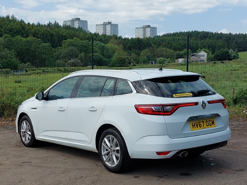 Renault Megane 1.5 Dci Dynamique Nav HV67OGM White #2