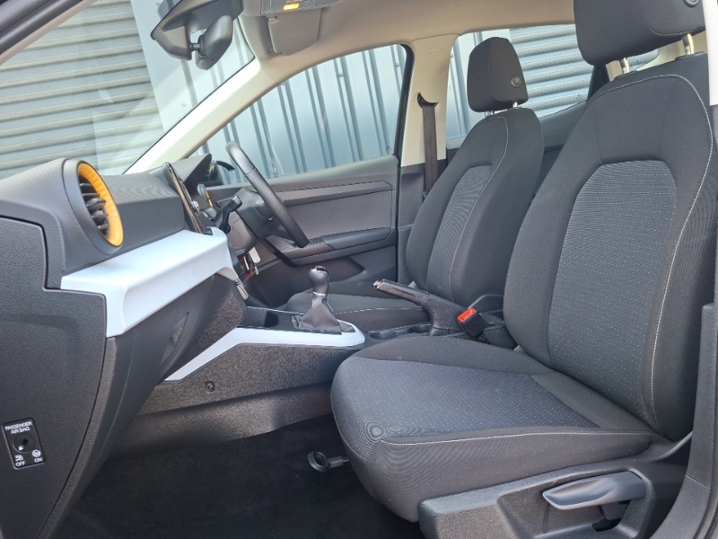 Seat Arona 1.0 Tsi Se XGZ2852 Black #5