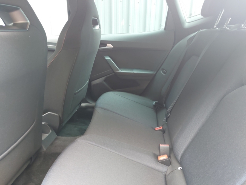 Seat Arona 1.0 Tsi 115 Fr Black Edition YT75XNW Grey #6