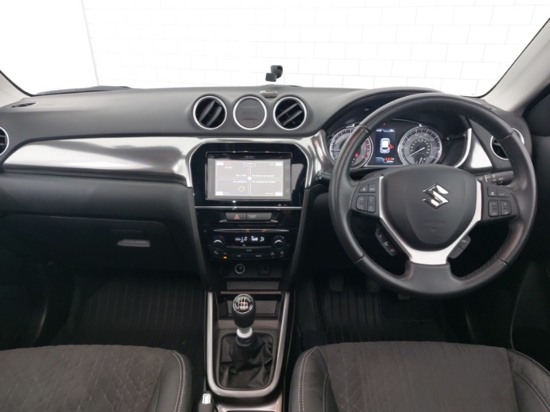 Suzuki Vitara 1.4 Boosterjet 48V Hybrid Sz5 YK72MVX Silver #3