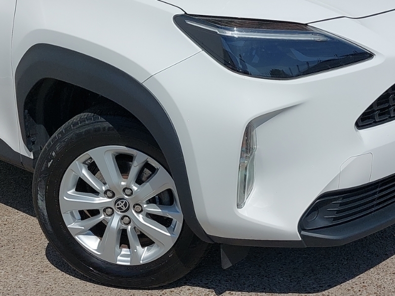 Toyota Yaris Cross 1.5 Hybrid Icon Cvt White